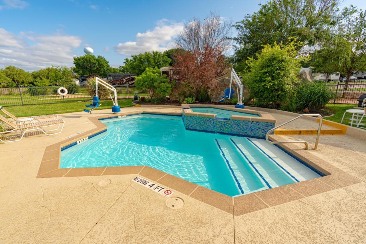 Sun Outdoors Lake Travis Hudson Bend Exterior foto